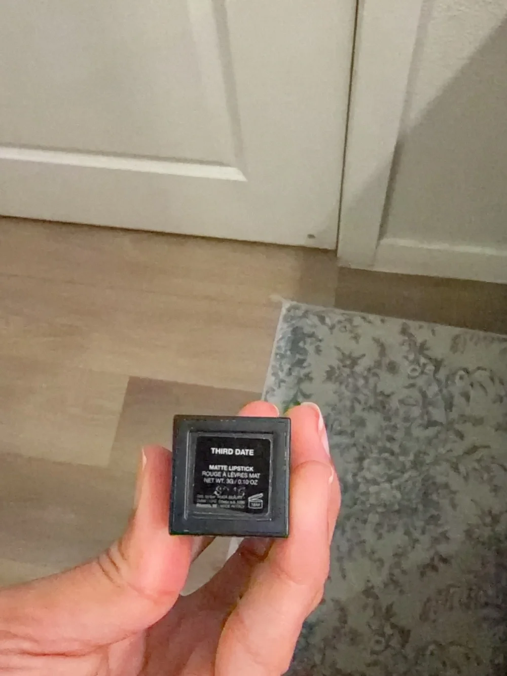 HUDA BEAUTY Matte Lipstick — Third Date
